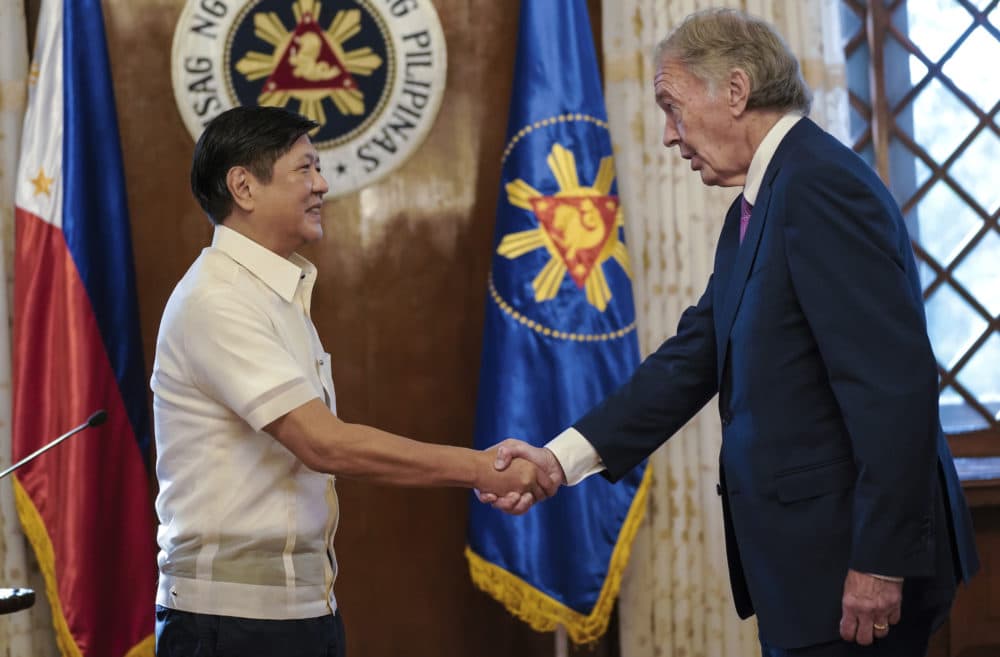 Sen. Ed Markey meets detained Philippine opposition leader | WBUR News