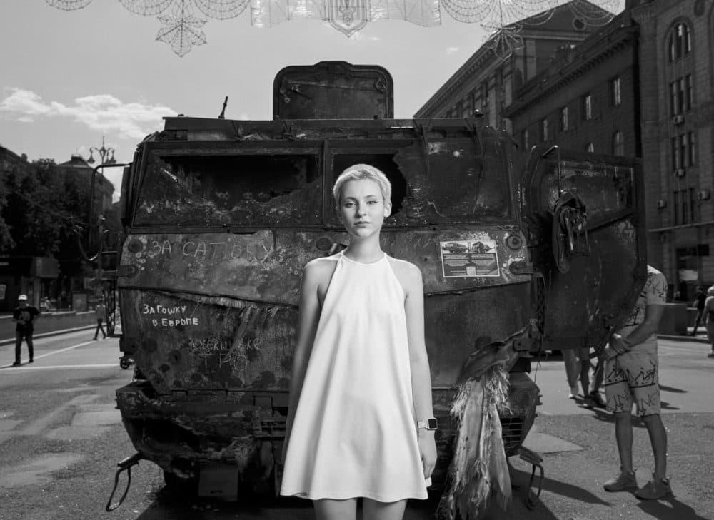 Photographer documents atrocities of war in Ukraine while distributing humanitarian aid Here and