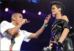 Singers Rihanna and Chris Brown perform at the Z100 Jingle Ball 2008 at Madison Square Garden on Friday, Dec. 12, 2008 in New York. (AP)