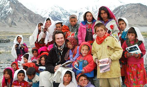Greg Mortenson with Sitara "Star" Schoolchildren. Afghanistan.  (Central Asia Institute/ikat.org)