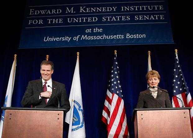State Sen. Scott Brown (R-Wrentham) and Democratic Attorney General Martha Coakley prepare for the Senate candidates' debate on Monday night. (Steven Senne/AP)