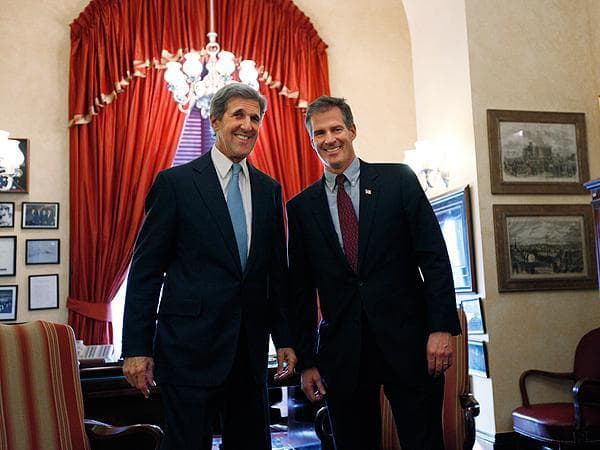 Brown, right, meets with Sen. John Kerry in Washington on Jan. 21.  Kerry will escort Brown down the Senate aisle during Brown's swearing-in. (AP)