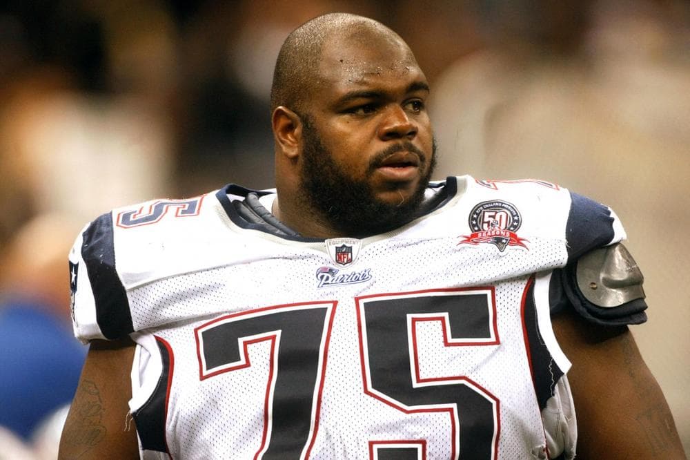 New England Patriots defensive lineman Vince Wilfork is pictured during an NFL football game Monday, Nov. 30, 2009, in New Orleans. (AP Photo/Dave Martin)
