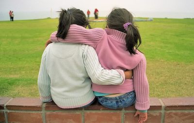 Study: Could Bro Or Sis Affect Weight More Than Mom Or Dad?