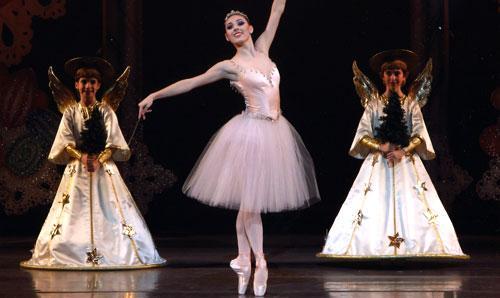 Tiler Peck performs the role of the Sugarplum Fairy in the New York City Ballet's "The Nutcracker." (AP)