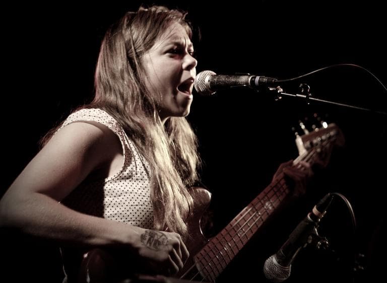 Jocie Adams performs with The Low Anthem in August, 2009. (Leah 732/Flickr)