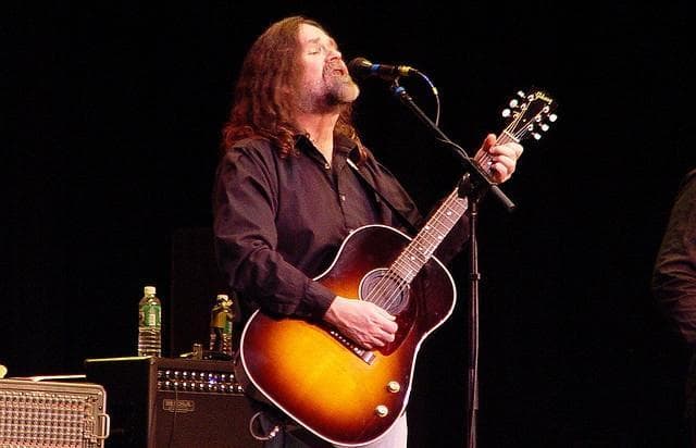 Former Boston lead singer Brad Delp (DSMJ/Flickr)