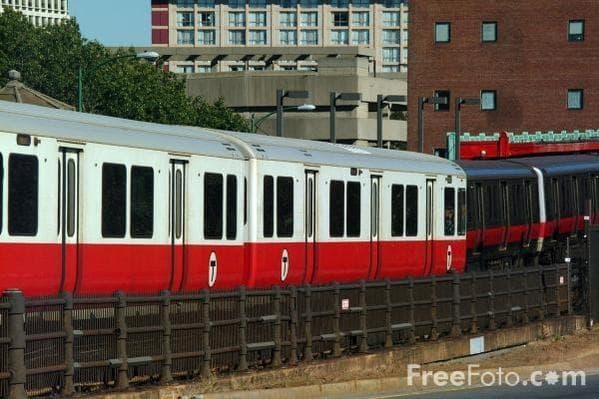 The Red Line near Massachusetts General Hospital