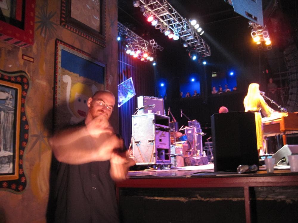 Aaron Malgeri interpreting a Grace Potter and the Nocturnals Concert. (Alissa Greenberg)