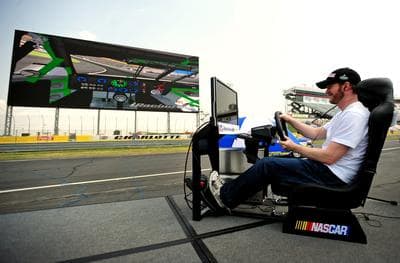 Charlotte Motor Speedway Attracts Fans With World's Largest Screen