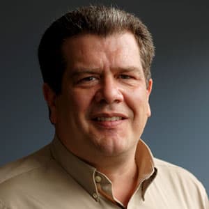 Headshot of Mark Degon