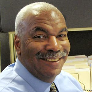 Headshot of Kelvin Brooks