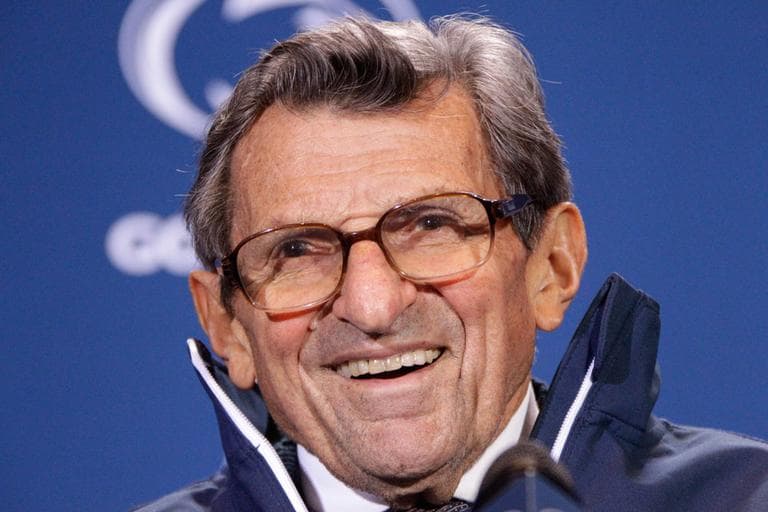 Joe Paterno in October 2011 (AP)