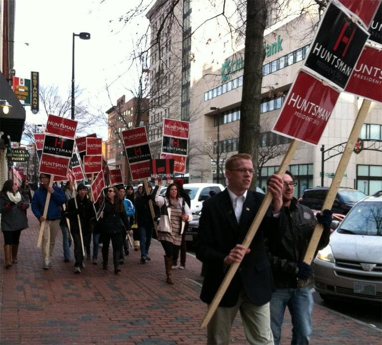 A Huntsman rally on Manchester's Elm Street (Dan Mauzy/WBUR)