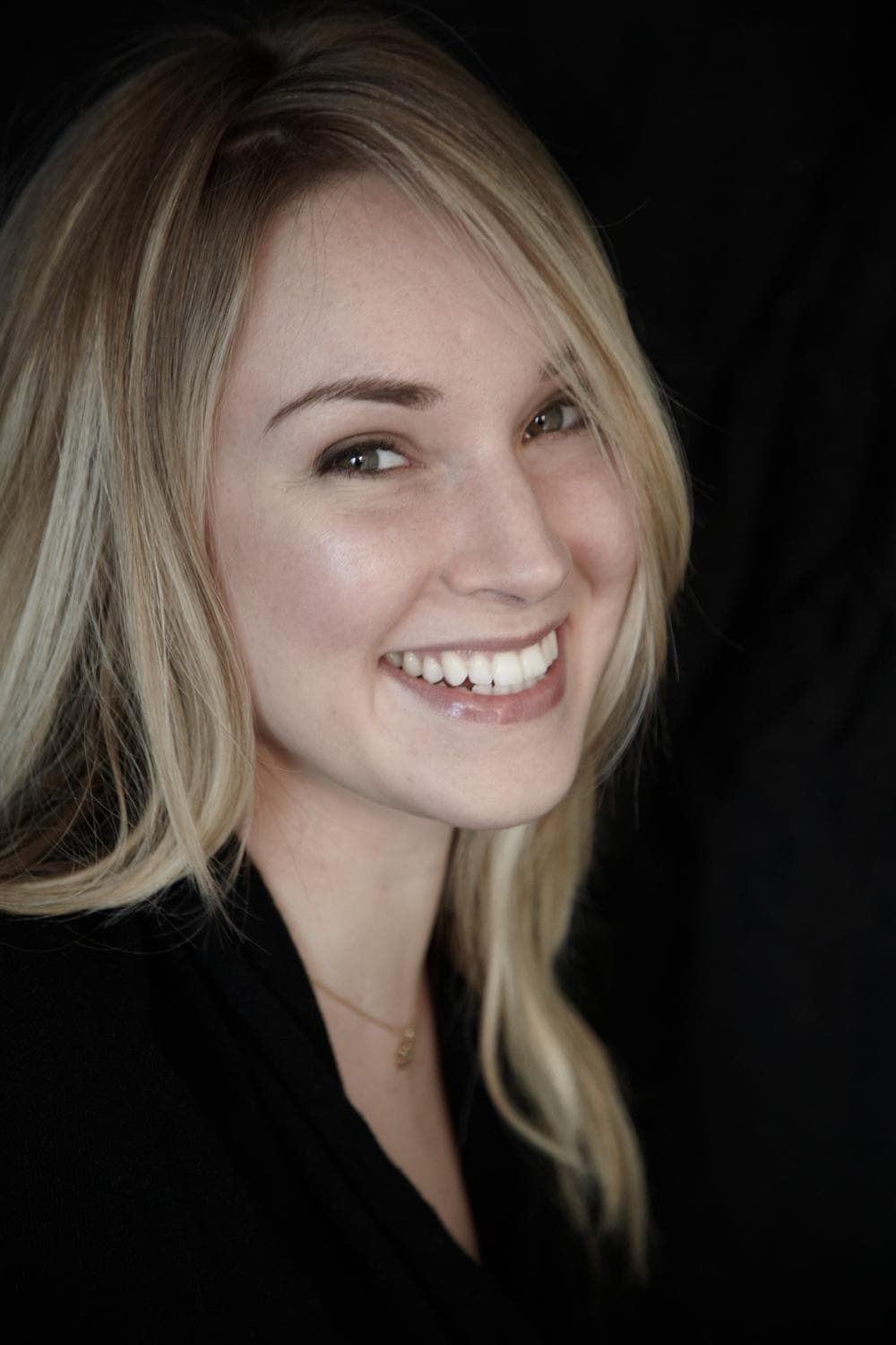 Author Sophie Flack. (Little, Brown Books for Young Readers)