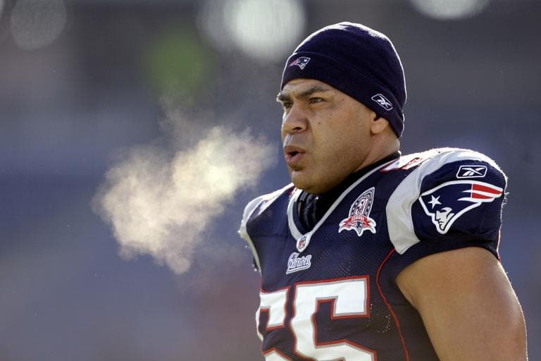 Junior Seau, in a January 2010 file photo (AP)