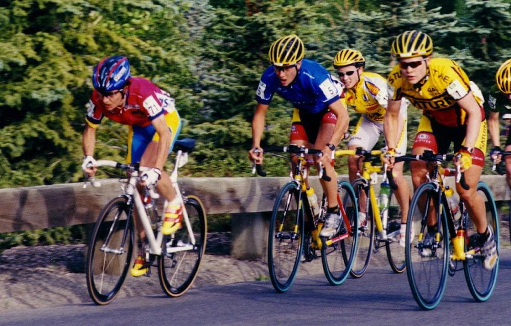 A Women's Challenge bicycle stage race (James F. Perry via Wikimedia Commons)