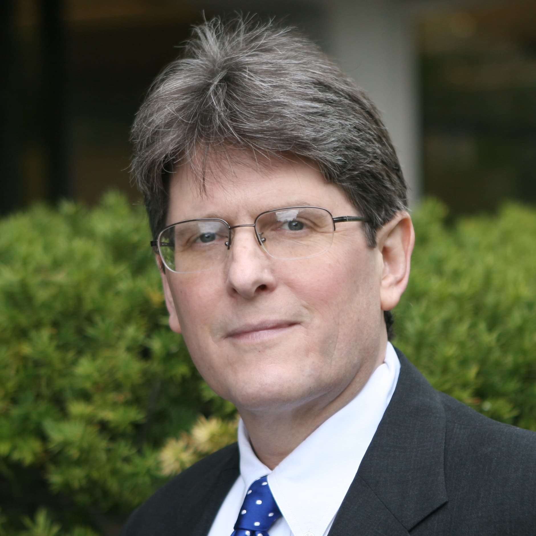 Headshot of Bob Massie