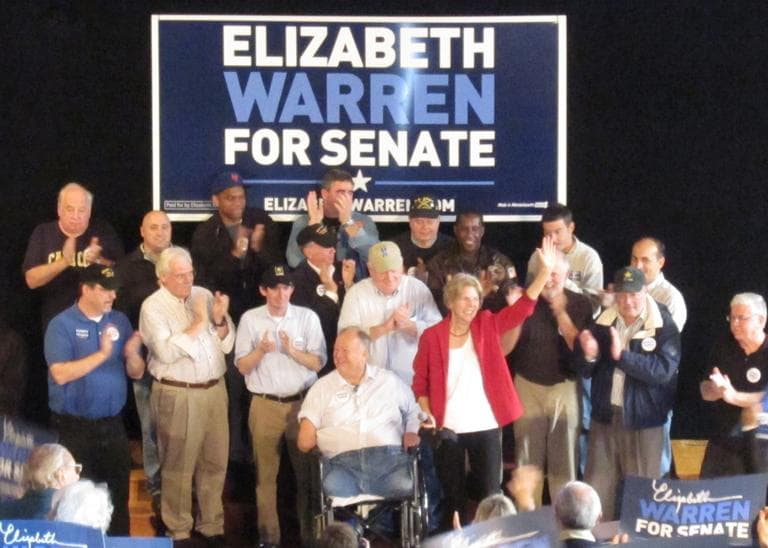 Former Sen. Max Cleland of Georgia and Democratic U.S. Senate candidate Elizabeth Warren campaign in Beverly Saturday. (Rachel Rohr/WBUR)
