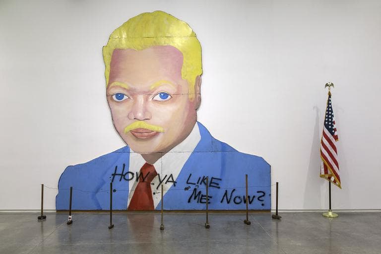 David Hammons, "How Ya Like Me Now?," 1988 (Photo: John Kennard)