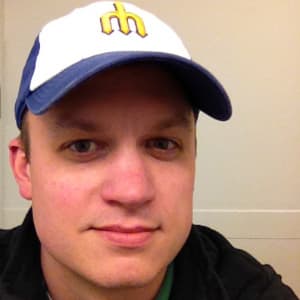 Headshot of Curt Woodward