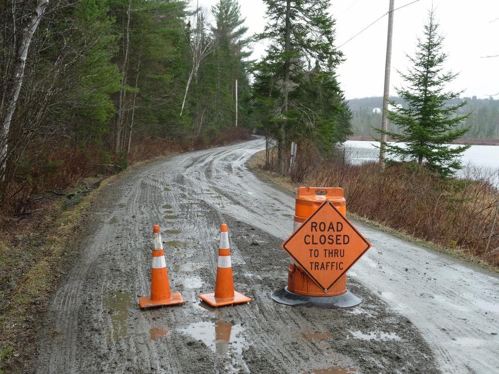 Mud season in Adamant, Vt. (H Flannery/Flickr)