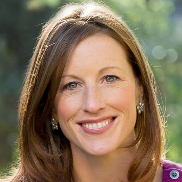 Headshot of Laura Shea Souza