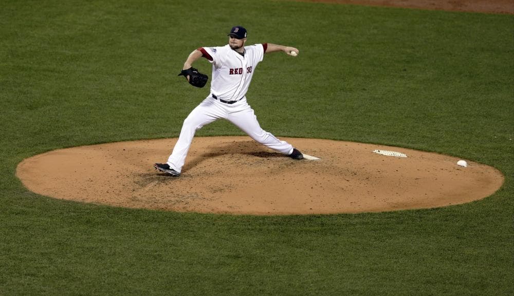 Will the Sox or Cards take home this year's World Series? (Charles Krupa/AP)