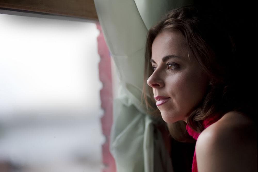 Singer-songwriter Meg Hutchinson (photograph by Stephan Hoglund)