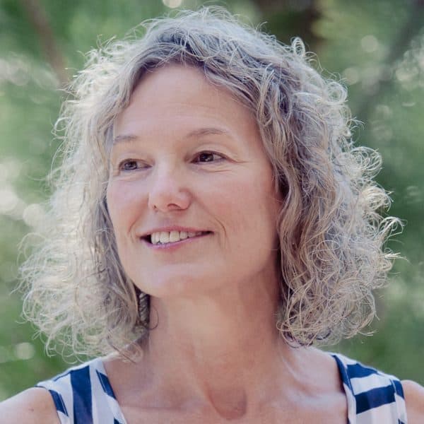 Headshot of Molly Howes