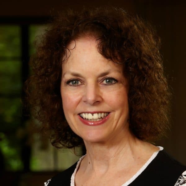 Headshot of Beth Lown