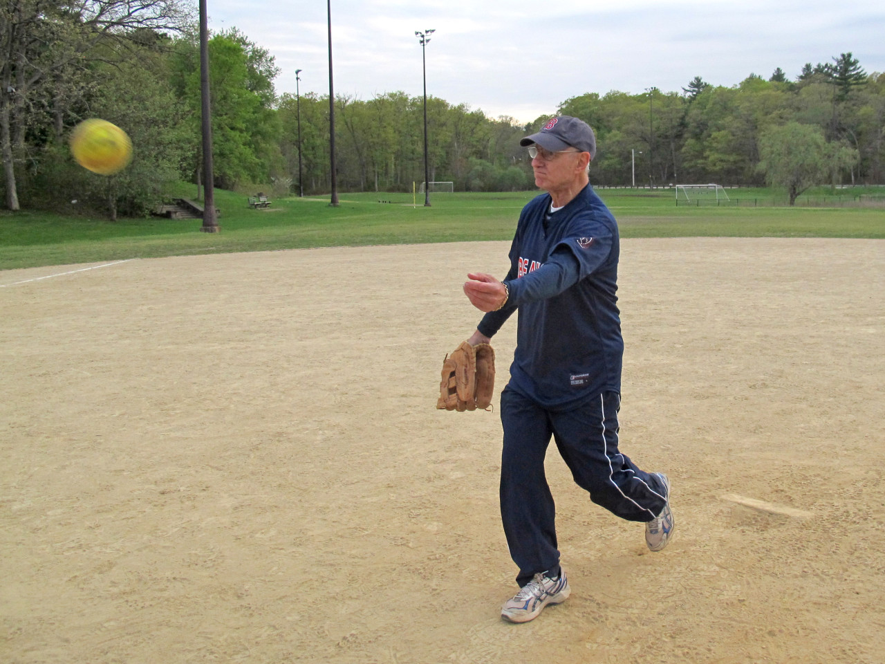 Mo Englander tosses a warmup pitch. (Bill Littlefield/Only A Game)