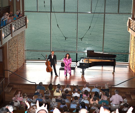 David Finckel and Wu Han at the Shalin Liu Performance Center Sunday. (John Waite)