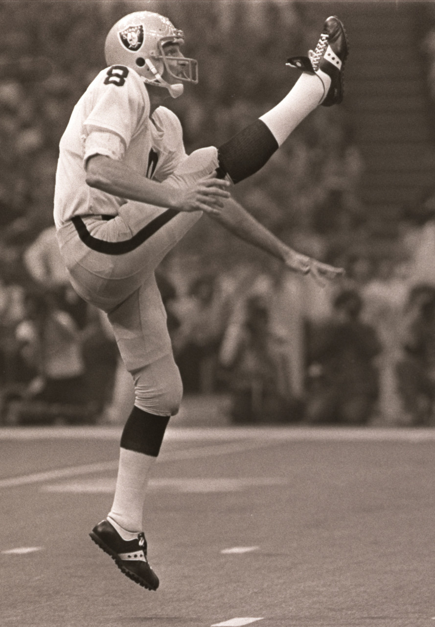 Ray Guy played 14 seasons with the Raiders. (File Photo/AP)