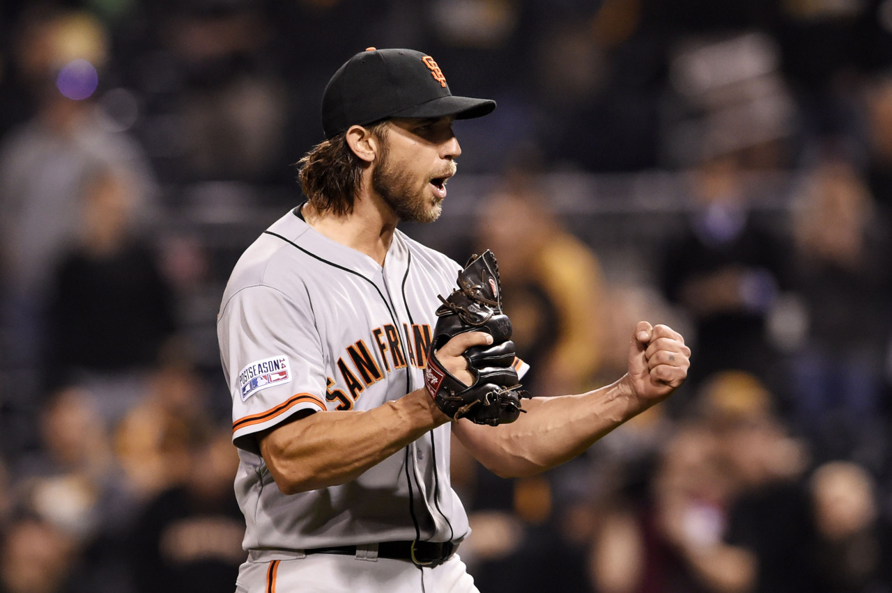 The Giants cruised in the NL Wild Card game thanks to Madison Bumgarner's complete-game shut-out. (Jason Miller/Getty Images)