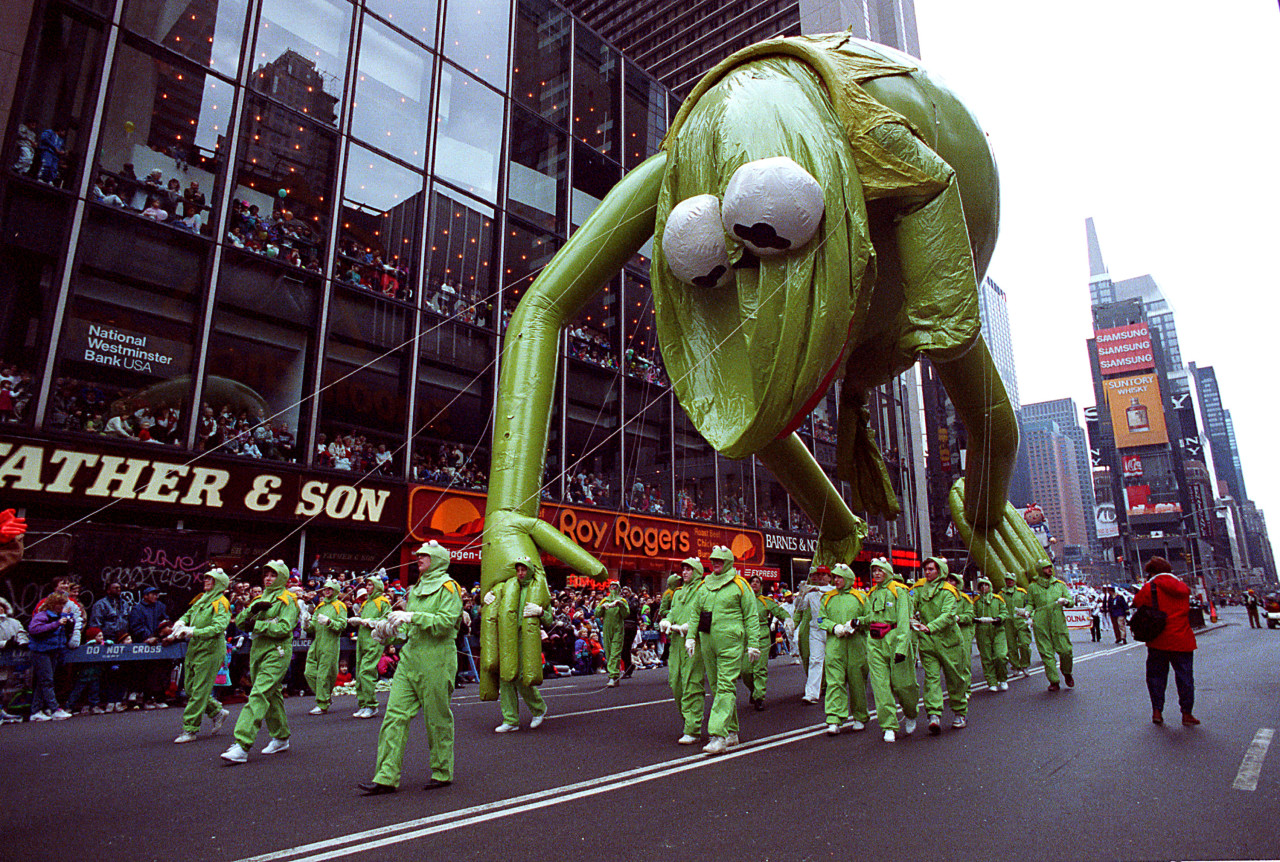 Kermit the Frog droops after a puncture in his head in 1991.  (Mark D. Phillips/AP)