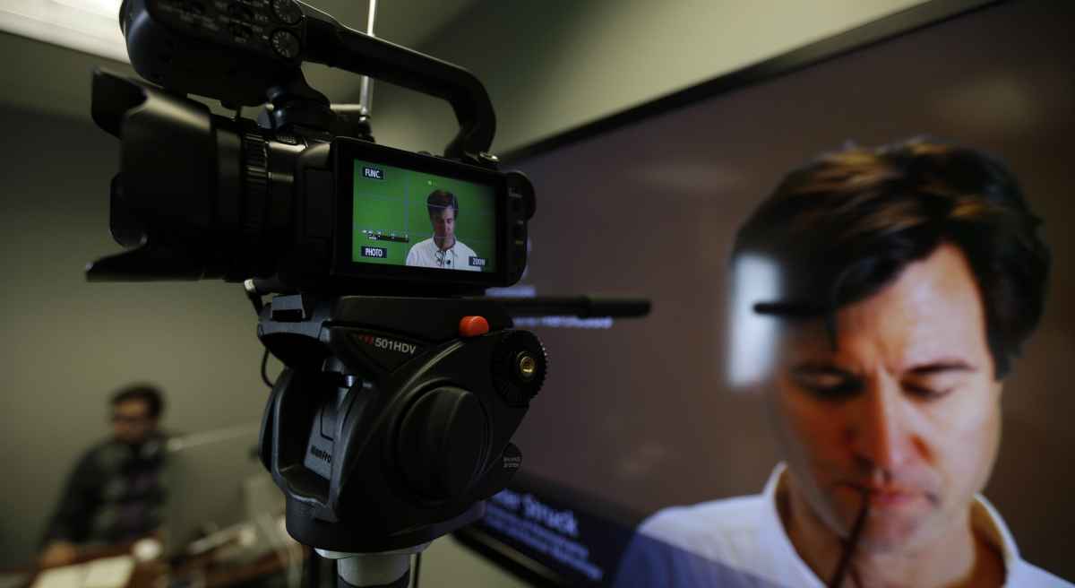 Forging Real Connections In Virtual Classrooms