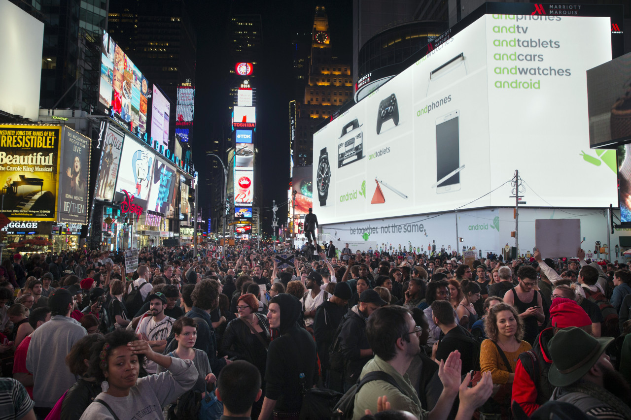 Protesters fill Times Square in New York City. (John Minchillo/AP)