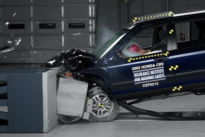 This undated photo provided by the Insurance Institute for Highway Safety shows a crash test of a 2002 Honda CR-V, one of the models subject to a recall to repair faulty air bags. (AP)