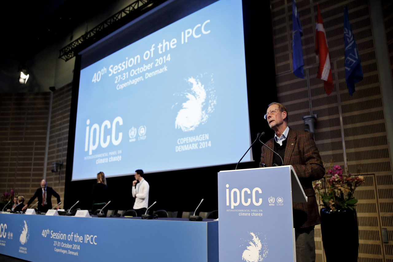 Final preparations are made prior to the opening of the 40th session of the Intergovernmental Panel on Climate Change (IPCC) in Copenhagen, Monday, Oct. 27, 2014. (AP)