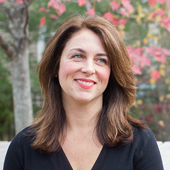 Headshot of Tina Cassidy