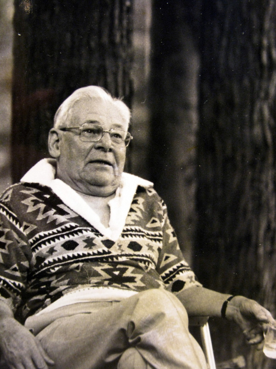 Albert L. Knox, late father of journalist Richard Knox, relaxing in New Hampshire in the mid-1980s. (Courtesy of Richard Knox)