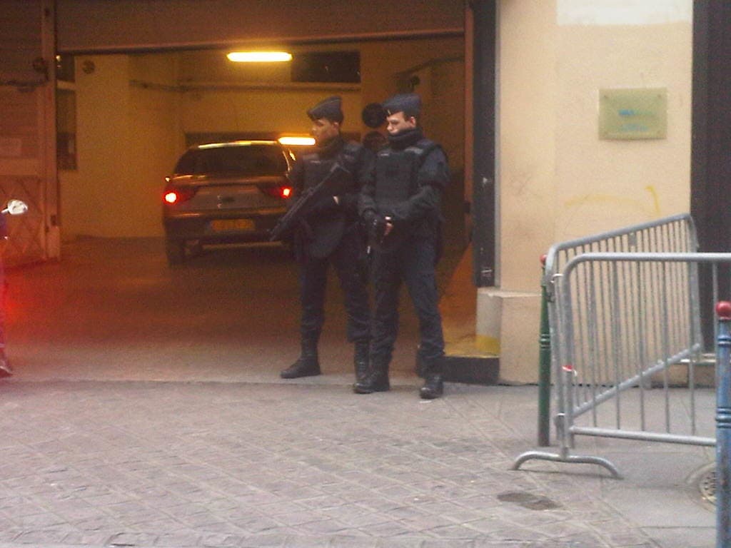 Police outside the Charlie Hebdo office. (Israel Horovitz)