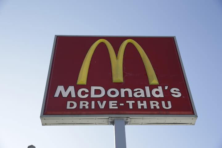 This Thursday, Jan. 15, 2015 photo shows a McDonald's fast food restaurant sign in Chicago. McDonald's Corp. has tapped Steve Easterbrook as its new president and CEO to succeed Don Thompson, who has helmed the burger chain about two and a half years, the company announced Wednesday, Jan. 28, 2015. (AP)