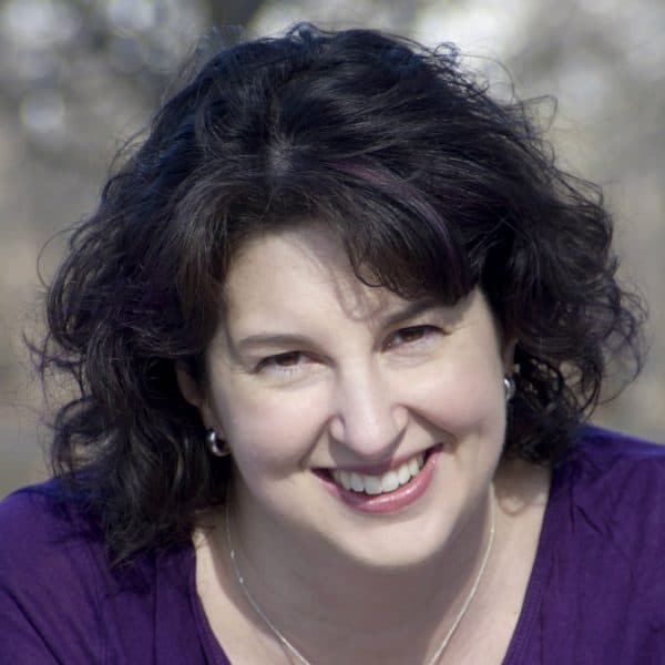 Headshot of Erin Dionne