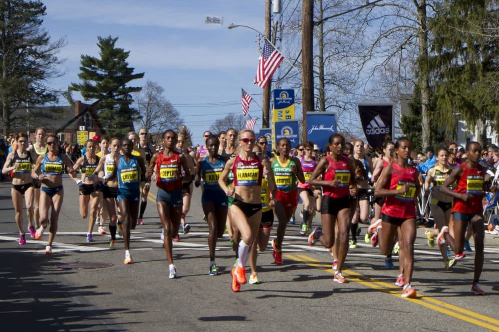 Women elite runners from the 2014 Boston Marathon. (JD/Flickr)