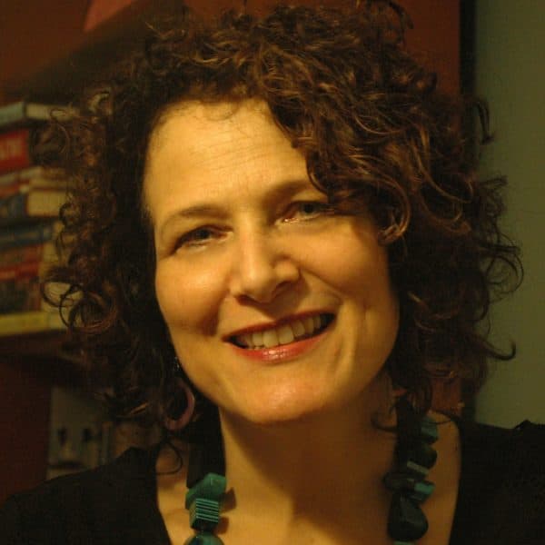 Headshot of Leora Tec