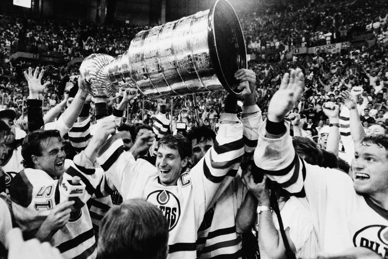 Ken Dryden recounts remarkable Stanley Cup run
