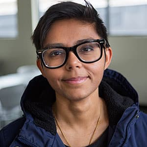 Headshot of Qainat Khan