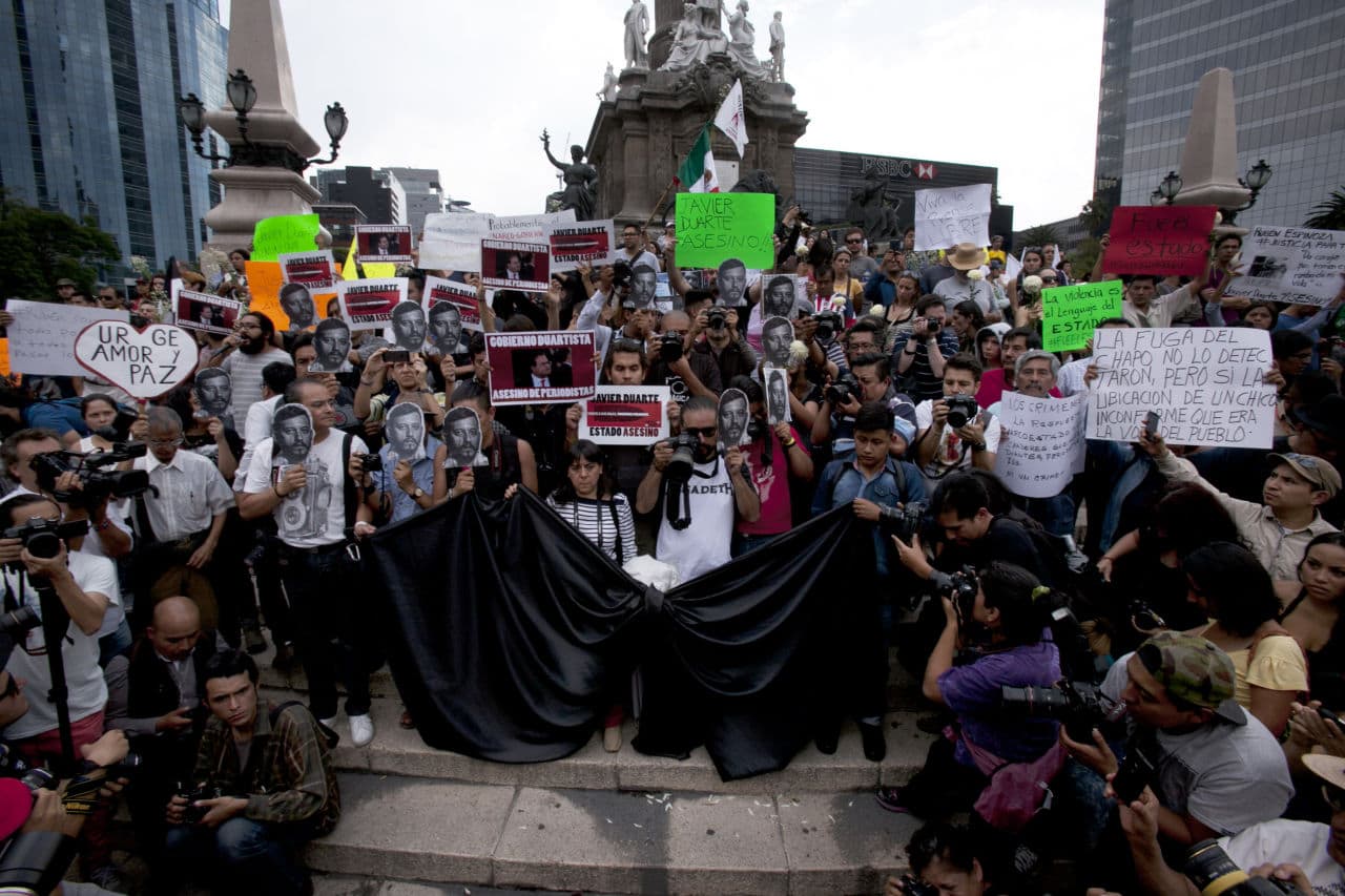 Journalists protest the murder of photojournalist Ruben Espinosa Becerril in Mexico City, on Aug. 2, 2015. (Marco Ugarte/AP)